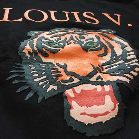 chinatown market louis v crewneck